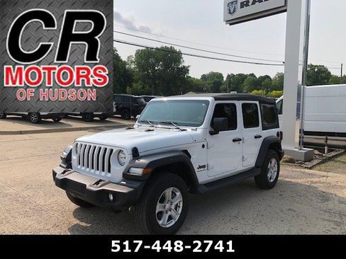 Used 2023 Jeep Wrangler Unlimited Sport image 1