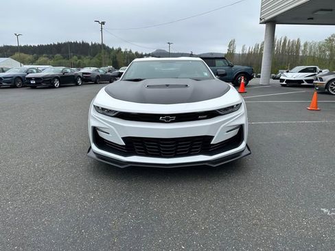 Used 2024 Chevrolet Camaro SS RWD image 7