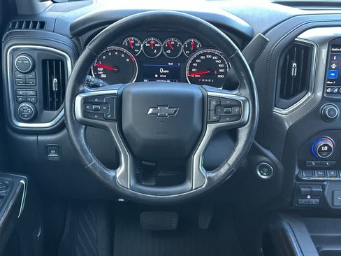 Used 2021 Chevrolet Silverado 1500 LT Trail Boss w/ Convenience Package II AWD/4WD image 14