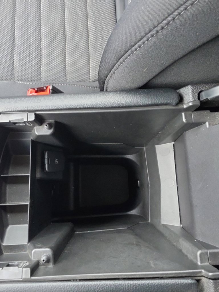 Used 2018 Ford Edge SE AWD/4WD image 22