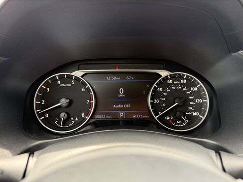 Used 2025 Nissan Altima 2.5 SV FWD image 11