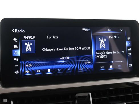 Used 2023 Lexus GX 460 Premium w/ Premium Package AWD/4WD image 18