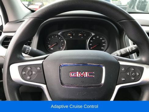 Certified 2022 GMC Acadia Denali w/ Denali Ultimate Package image 9