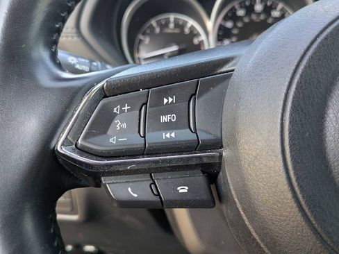 Used 2019 MAZDA CX-5 Touring image 22