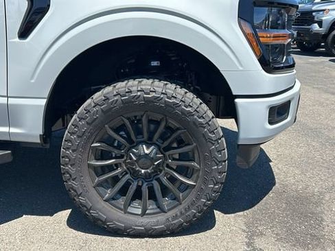 New 2026 Ford F150 XLT w/ FX4 Off-Road Package AWD/4WD image 9