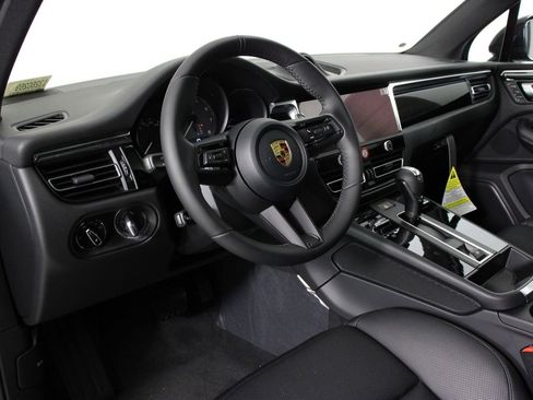 New 2026 Porsche Macan S AWD/4WD image 4