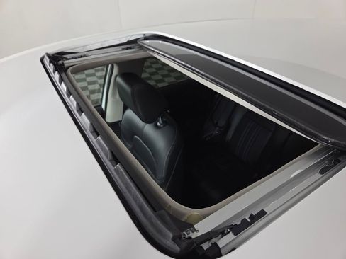 New 2026 Honda HR-V EX-L image 7