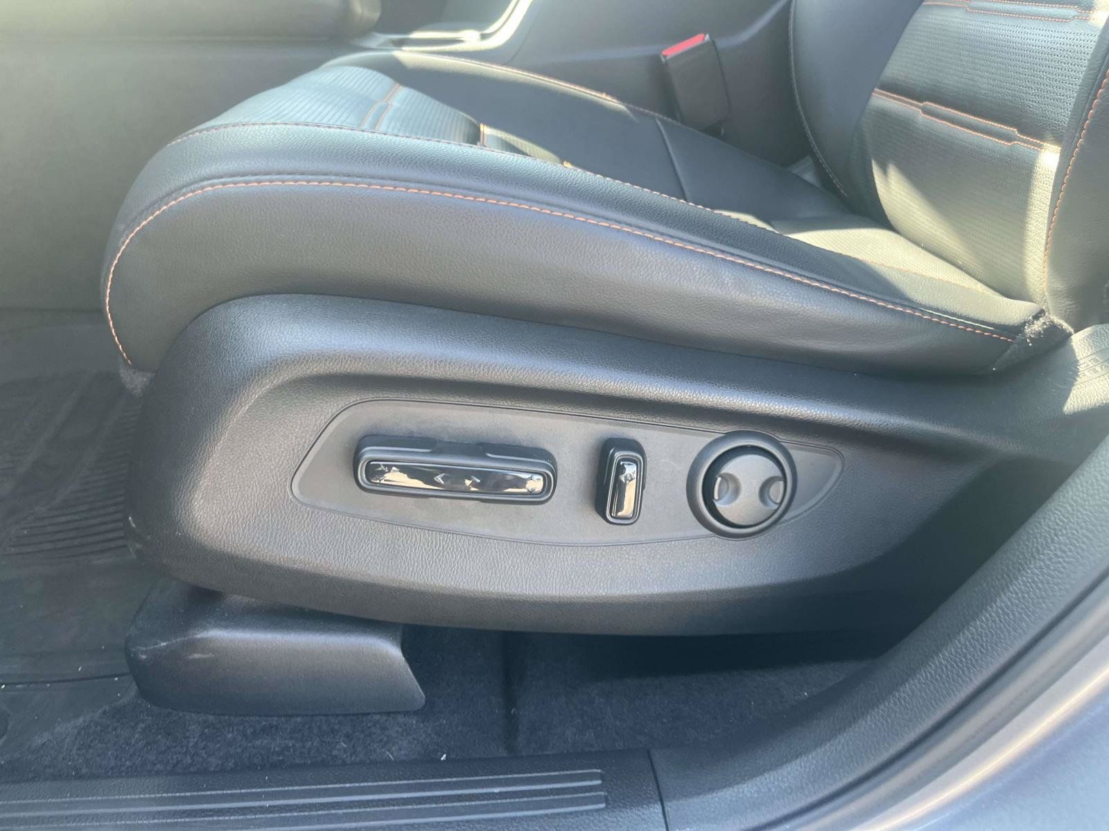 Used 2023 Honda CR-V Sport Touring image 13