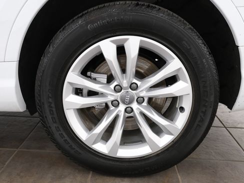 Used 2019 Audi Q7 3.0T Premium Plus AWD/4WD image 38