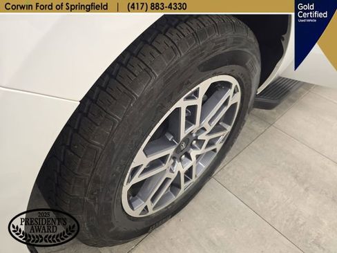 Used 2025 Ford Expedition Active AWD/4WD image 44