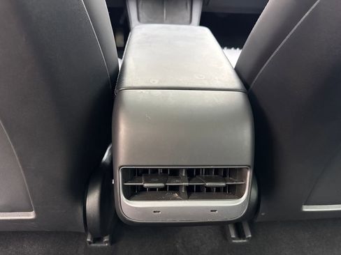 Used 2023 Tesla Model 3 Standard Range RWD image 66