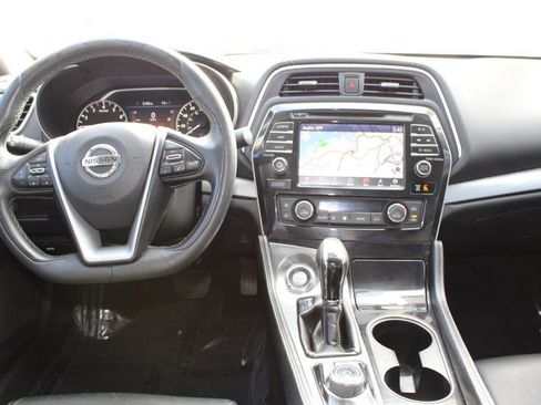 Used 2016 Nissan Maxima 3.5 SV image 13