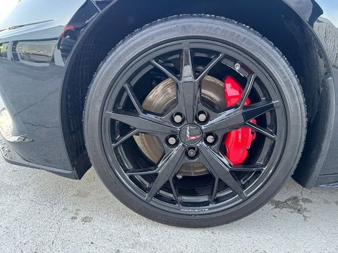 Used 2021 Chevrolet Corvette Stingray Preferred Cpe w/ Z51 Performance Package image 37