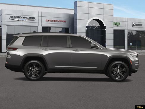 New 2025 Jeep Grand Cherokee L Limited w/ Black Appearance Package image 9