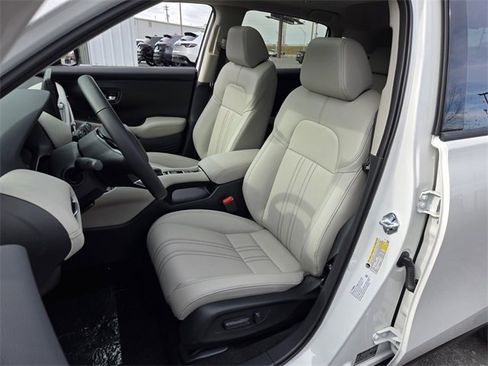New 2026 Honda HR-V EX-L image 4