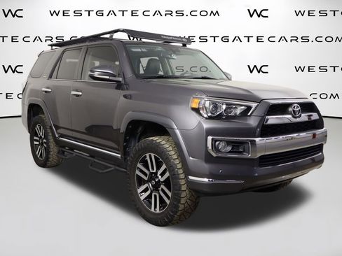 Used 2018 Toyota 4Runner SR5 image 44