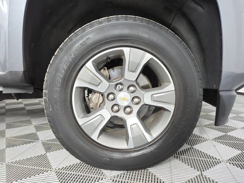 Used 2018 Chevrolet Colorado Z71 AWD/4WD image 10