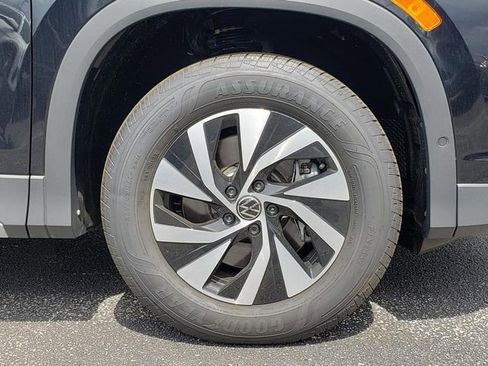 New 2026 Volkswagen Tiguan S AWD/4WD image 12