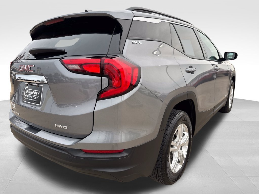 Used 2018 GMC Terrain SLE w/ Driver Convenience Package AWD/4WD image 6