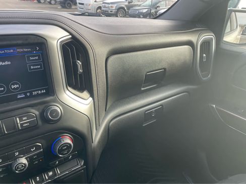 Used 2022 Chevrolet Silverado 1500 LT w/ Bed Protection Package image 25