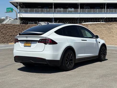 Used 2023 Tesla Model X AWD/4WD image 3