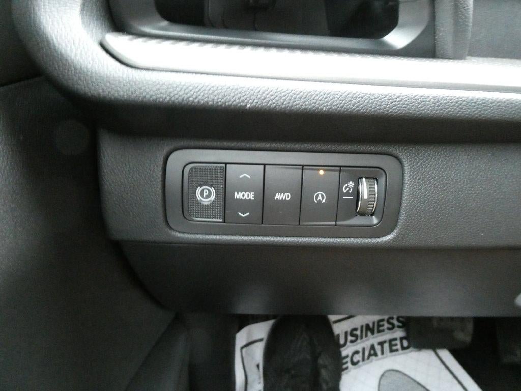 New 2027 Chevrolet Traverse LT AWD/4WD image 21
