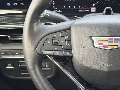 Certified 2023 Cadillac Escalade ESV Sport w/ LPO, ONYX Package image 9