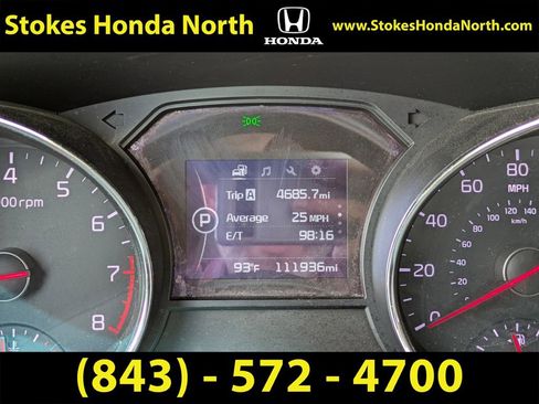 Used 2017 Kia Sedona LX w/ LX Essentials Premium Package image 33