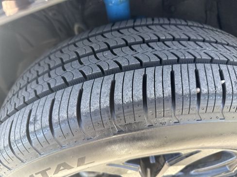 Used 2023 Toyota RAV4 SE image 11