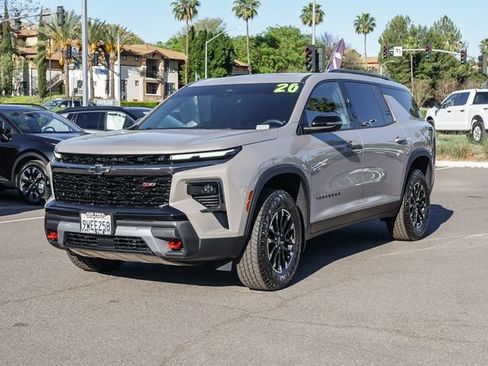 Used 2026 Chevrolet Traverse Z71 w/ Driver Confidence Package image 4