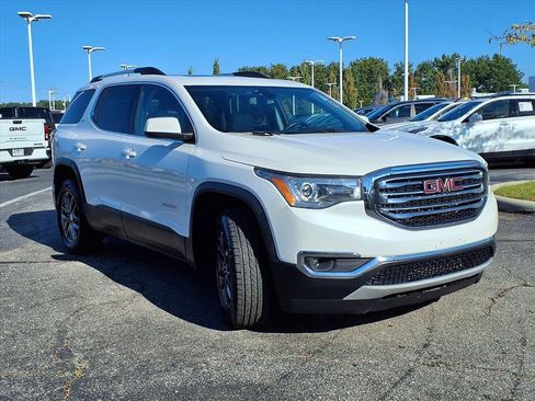 Used 2019 GMC Acadia SLT image 30