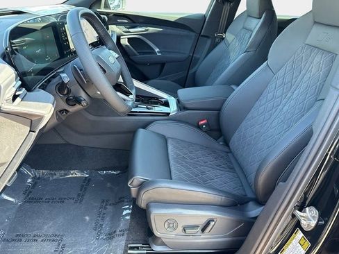 New 2025 Audi SQ5 Premium Plus image 16