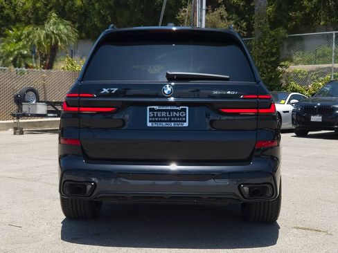 New 2027 BMW X7 xDrive40i w/ M Sport Package AWD/4WD image 19