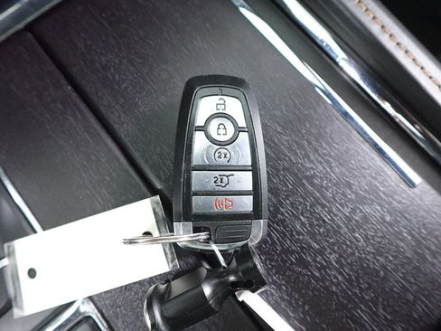 Certified 2023 Ford Expedition Max Platinum image 21