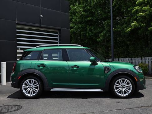 Used 2023 MINI Cooper Countryman S FWD image 4