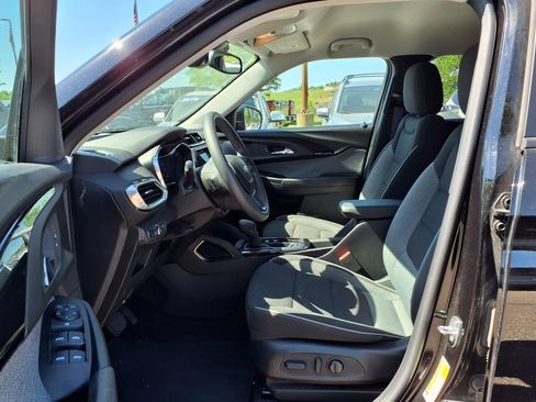 Used 2023 Chevrolet TrailBlazer LT w/ Convenience Package AWD/4WD image 19