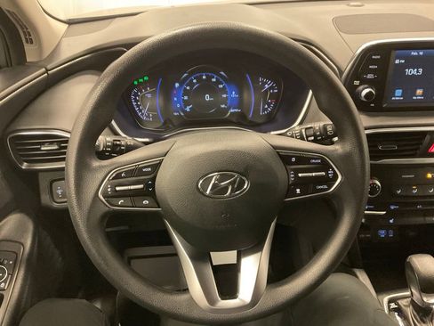 Used 2019 Hyundai Santa Fe SEL image 6