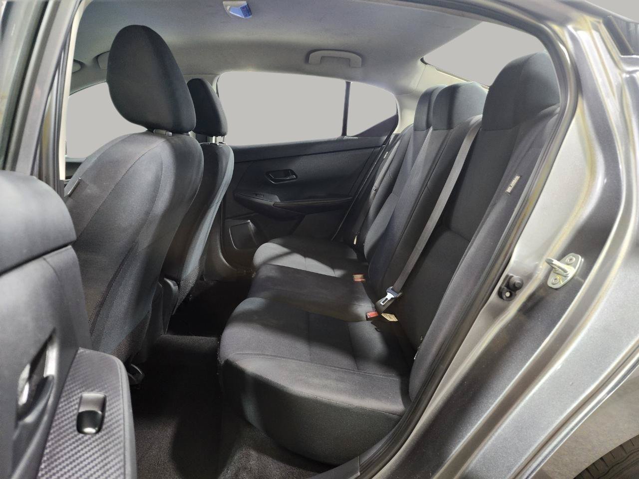 Used 2024 Nissan Sentra S FWD image 19