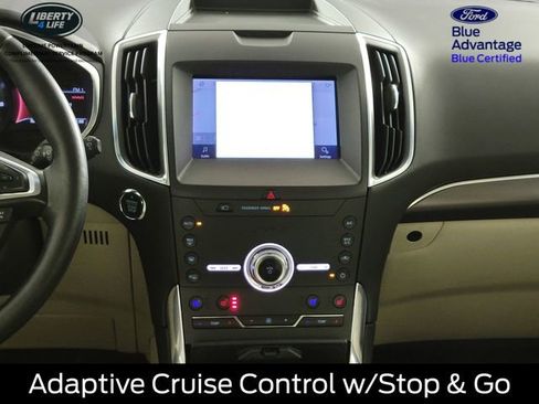 Used 2020 Ford Edge Titanium w/ Equipment Group 301A image 23