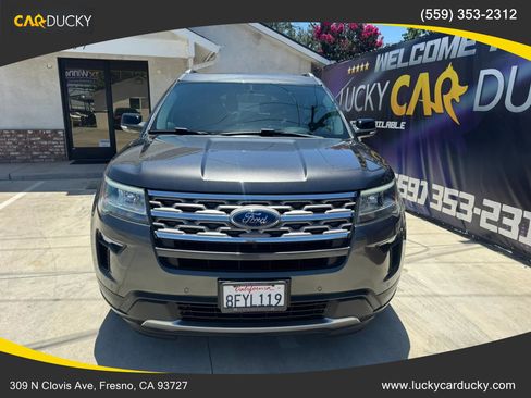Used 2018 Ford Explorer XLT w/ Equipment Group 202A FWD image 8