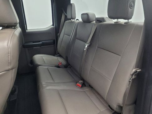 Used 2017 Ford F150 XL w/ Trailer Tow Package image 18