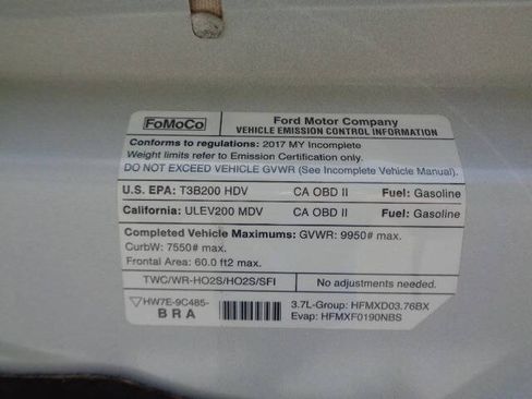 Used 2017 Ford Transit 350 138 DRW w/ Interior Upgrade Package RWD image 30
