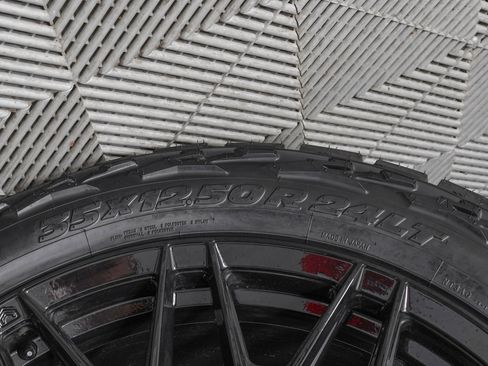 Used 2026 Cadillac Escalade Sport w/ Touring Package image 39