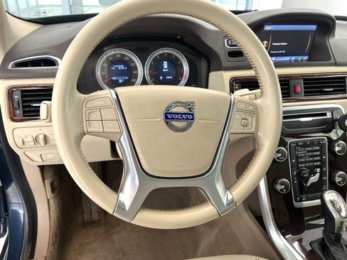 Used 2013 Volvo XC70 T6 image 29