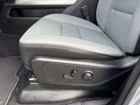 Used 2025 RAM 1500 Big Horn image 18