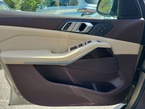 Used 2019 BMW X5 xDrive40i w/ Executive Package image 36