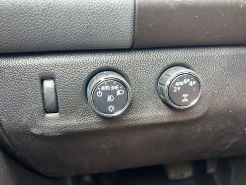 Used 2018 Chevrolet Colorado Z71 image 27