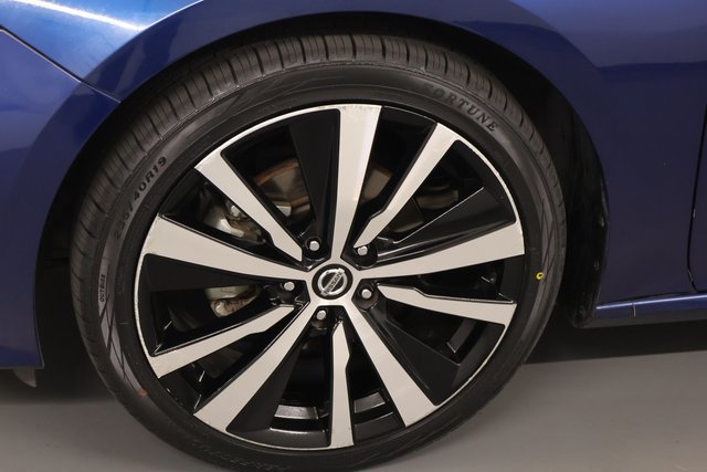 Used 2022 Nissan Altima 2.5 SR FWD image 7