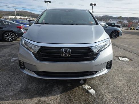 Used 2024 Honda Odyssey Touring image 8