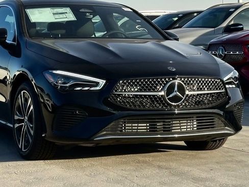 New 2025 Mercedes-Benz CLA 250 image 3